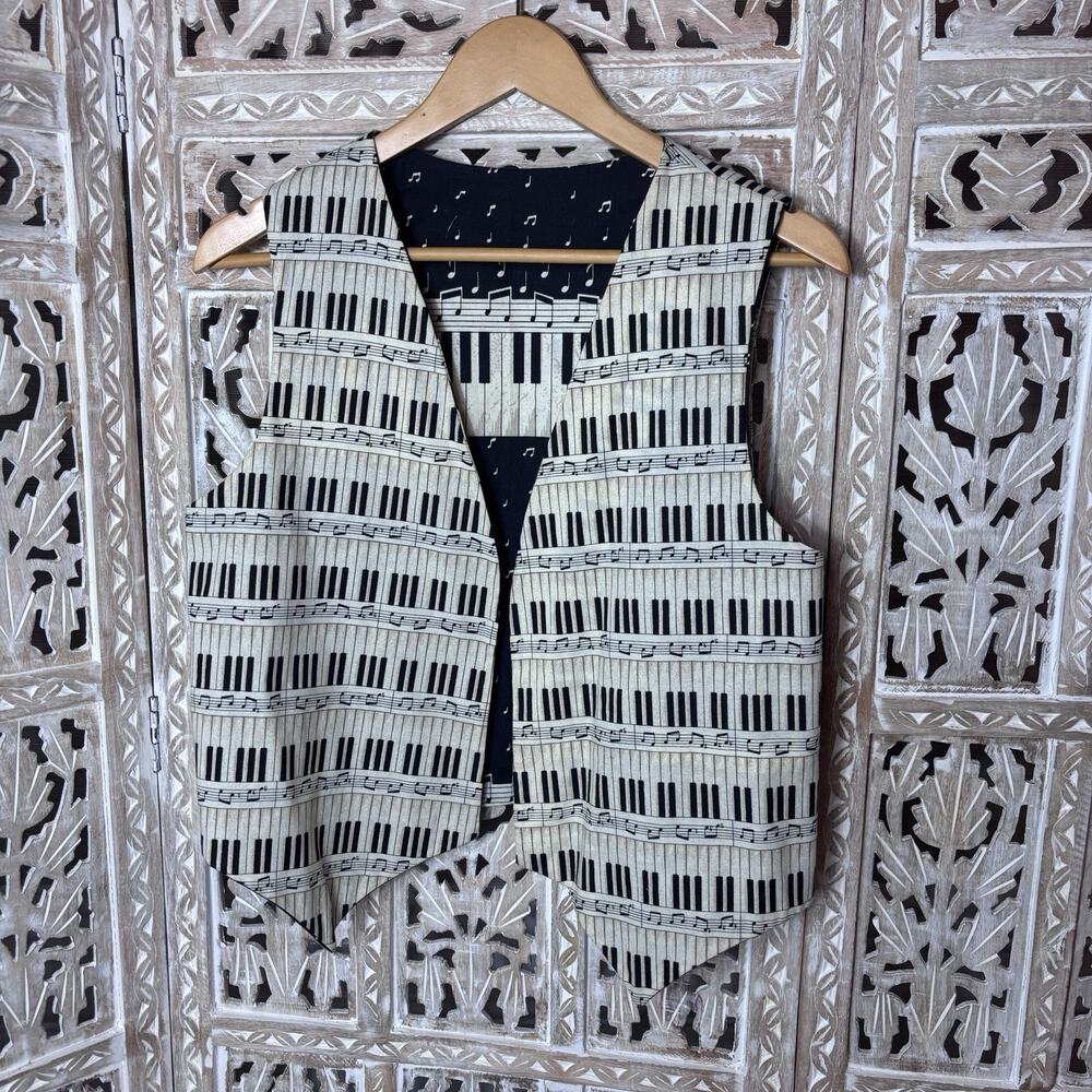 Vintage Reversible 80’s 90’s Mom Handmade Piano Music Note Vest Size S Unisex